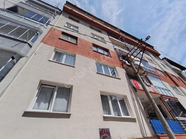 Delta Gayrımenkulden Deniz Manzaralı Kiralık 3+1 Fırsat Daire!