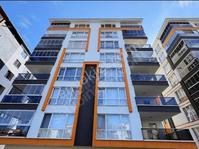 Delta Gayrımenkul'den Gaziler De Lüks 3+1 Satılık Daire.