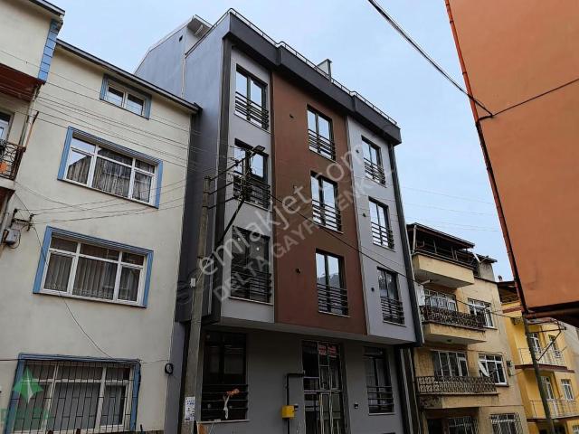 Delta Gayrimenkul'den Çıtlakkale'de 2+1 Satılık Fırsat Daire!