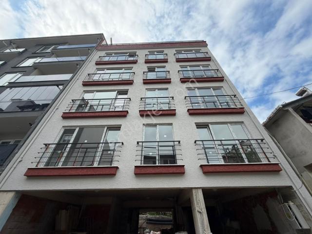 Delta Gayrimenkul'den Aksu'da Deniz Manzaralı 2+1 Dubleks Daire