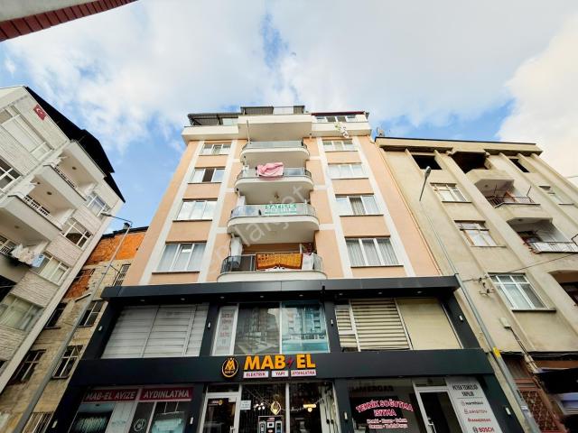 Delta Gayrimenkul'den Hacısiyam'da 2+1 Satılık Ferah Daire!