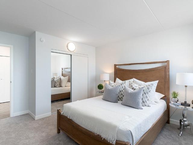 Delta Manor 1 Bedroom Apartment for Rent at 100 Adamar Rd, Winnipeg, MB R3T 3X6 Pembina Strip