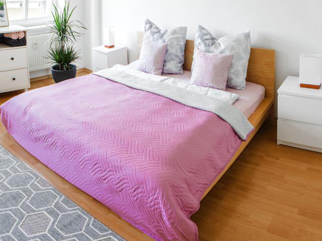 DELUX 2 room apt. TOP LOCATION easy CheckIn+Netflix