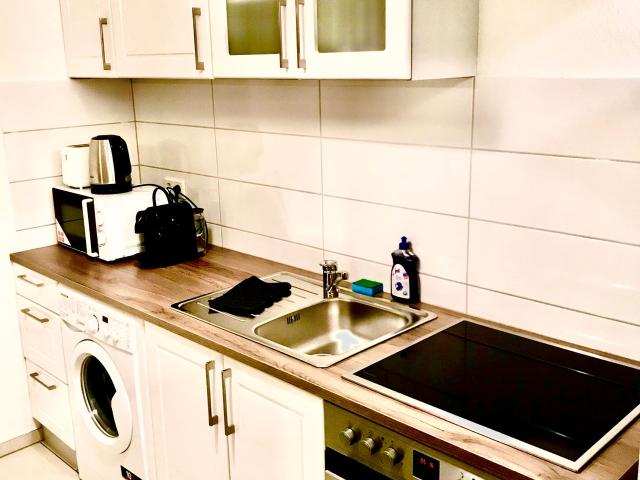 Delux apartment in Düsseldorf, Dusseldorf Amsterdam Apartments for Rent