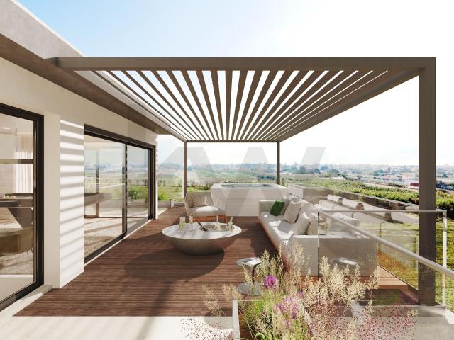 DELUX PENTHOUSE