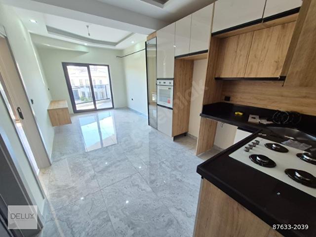 DELUX'DEN TOPAĞAÇ MAH.'DE DENİZ MANZARALI SIFIR LUX 1+1 DAİRE