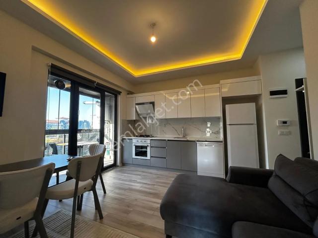 Delux'den Atatürk Mah.'de Eşyalı Sıfır Lux Kiralık 1+1