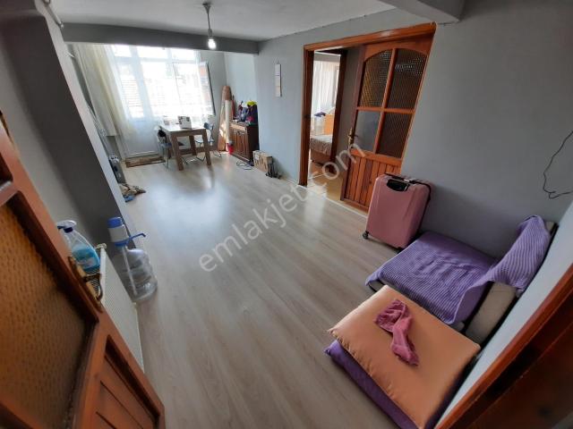 Deluxe 26 ' Dan Polise Bekara Uygun Teraslı 2+1 80 M2 Fırsatt