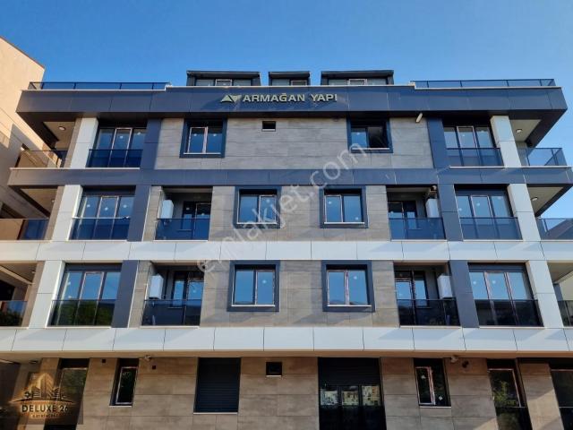 Deluxe 26 ' Dan Yeni Binada Otoparklı 2+1 75 M2 Fırsat Daire