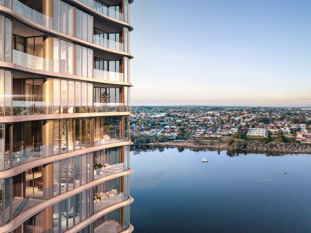 Deluxe 2 bedroom north facing river views just 3.5km to city