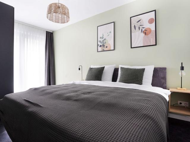 Deluxe 2 bedroom Apartment | center, Osnabruck Amsterdam Apartments for Rent