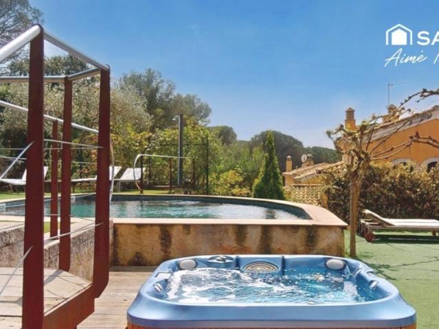 DELUXE CHALET ATEMPORAL SOLICITA ACCESO TOUR VIRTUAL