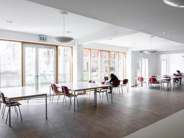 ☆ Deluxe Apartment by Rabe ✔Fitness ✔Coworking ✔Parking ✔Washing machine, Karlsruhe Amsterdam Apartments for Rent