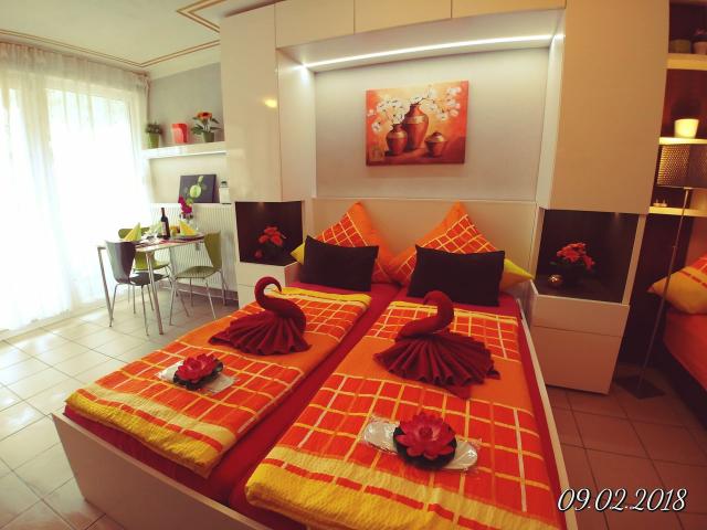 DELUXE Appartement 13, Nurnberg Amsterdam Apartments for Rent