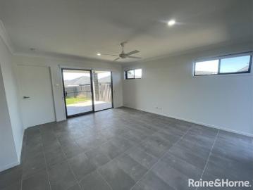 Deluxe Duplex