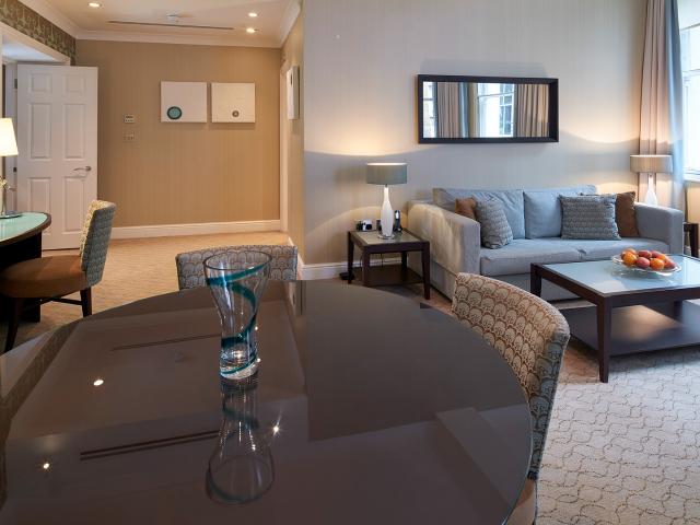 Deluxe One Bed Flat To Rent
