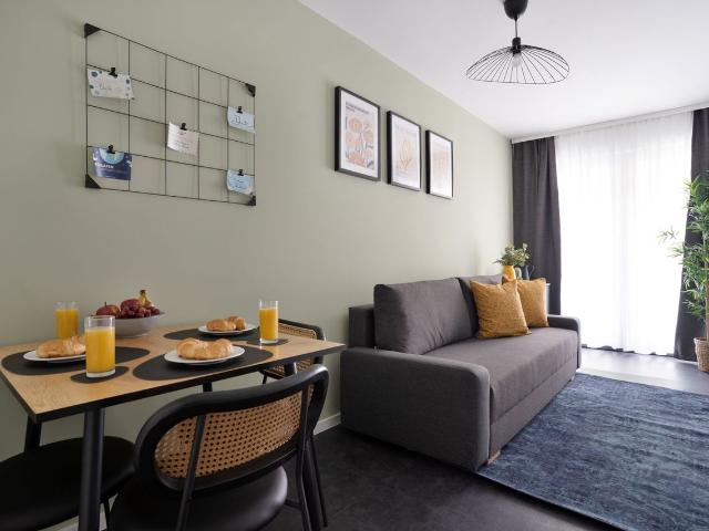 Deluxe One Bedroom Apartment in the center of Osnabrück, Osnabruck Amsterdam Apartments for Rent