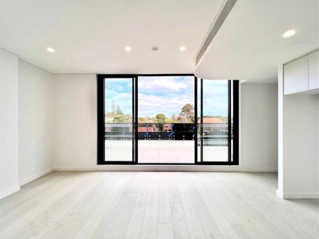 Deluxe One Bedroom Private and Large Apartment in the Heart of Burwood