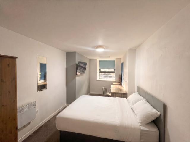 Deluxe Studio 27 30 sqm w/ Bills, Minerva House