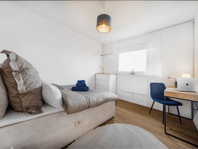Deluxe Suite Near Messe/City Center 2 min from HBF