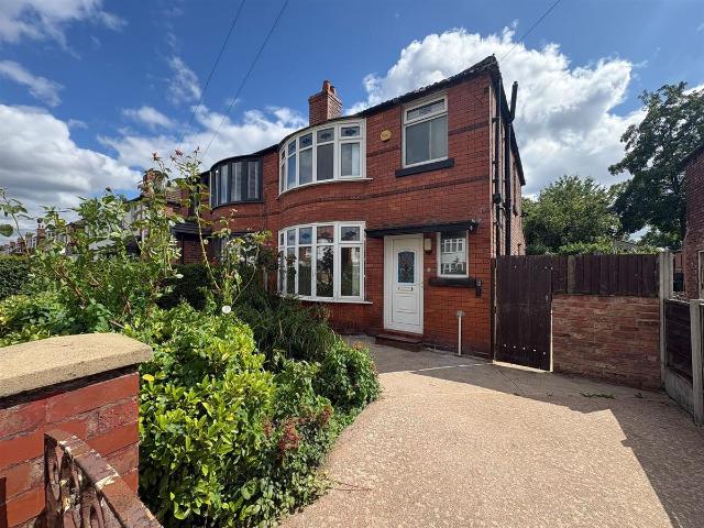 Delacourt Road, Fallowfield, Manchester M14, 3 bed property to rent, £1,575 pcm | PrimeLocation
