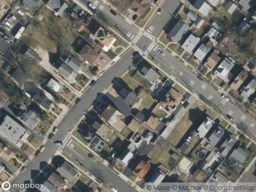 Delafield Ave