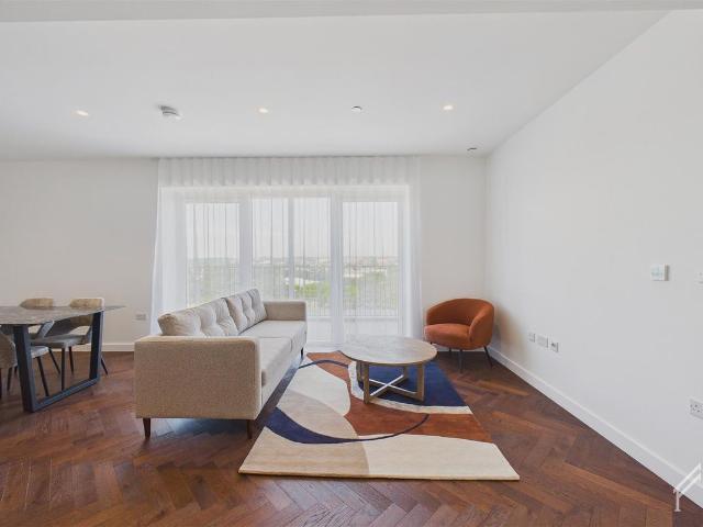 Delamarre House, Brent Cross | London NW2, 1 bed flat to rent, £2,200 pcm | PrimeLocation