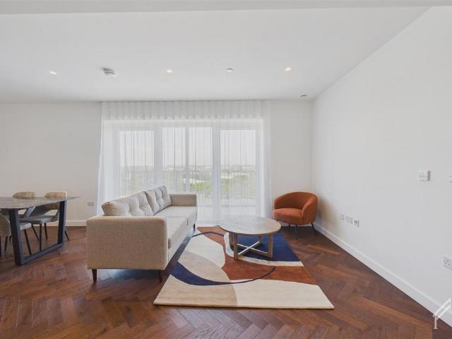 Delamarre House, Brent Cross | London. 1 bed apartment to rent £2,200 pcm £508 pw