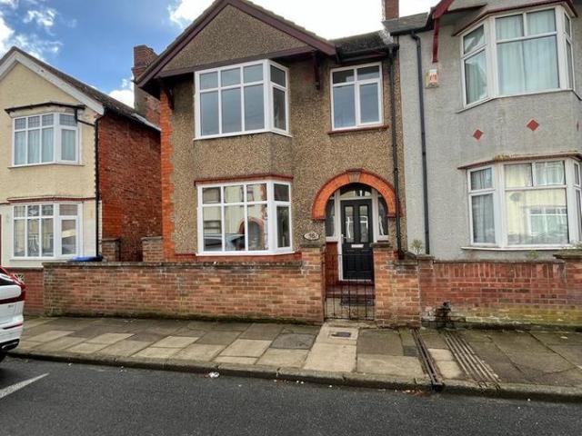 Delapre Crescent Road, Northampton NN4, 3 bed semi detached house to rent, £1,300 pcm | PrimeLocation