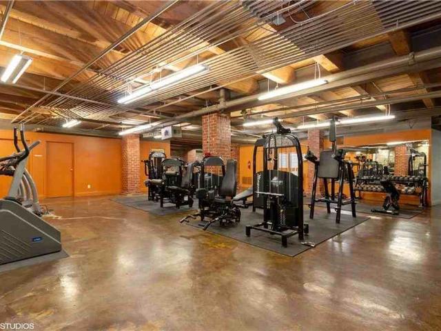 Delaware Lofts Studio Apartment for Rent at 509 Delaware St, Kansas City, MO 64105 River Market