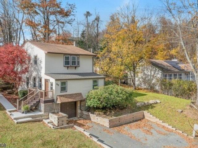 Delaware Rd, West Milford, Home For Sale
