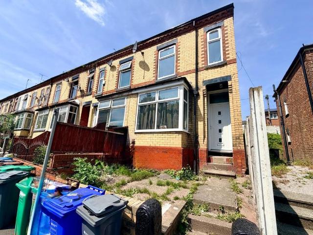 Delaunays Road, Manchester 3 bed end of terrace house to rent £1,495 pcm £345 pw