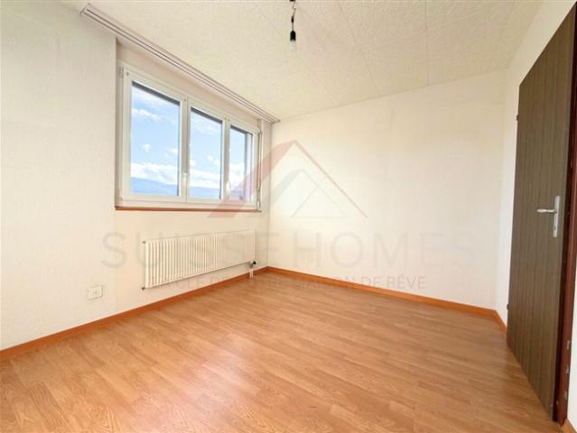 Helle Wohnung im 7. Stock – Delémont