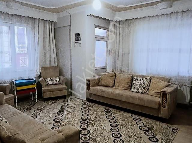 Delfa Yapıdan Merkezi Konumda İskanlı Acill! Satılık 4+1 Dubleks