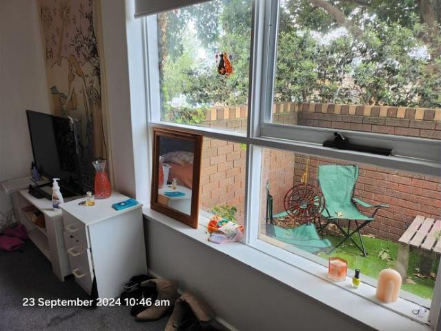 Delightful one bedroom Home with private courtyard Available for inspection today