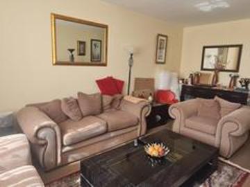 delightful apartment on a low floor!