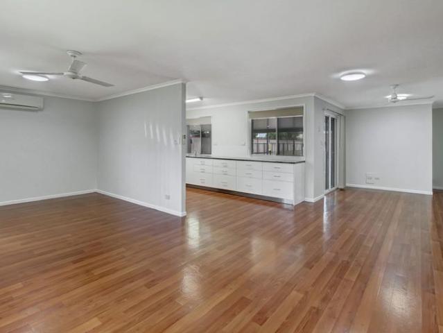 Delightful brick home in Tinana with a Pool