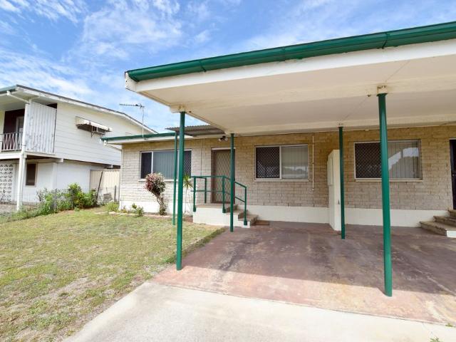 DELIGHTFUL DUPLEX UNIT IN POPULAR CLINTON PARK