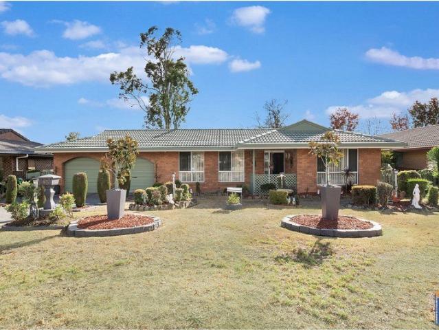 DELIGHTFUL DALTON DRIVE