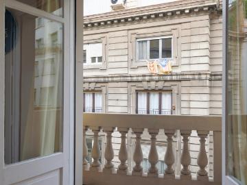 Delightful double bedroom in Sant Gervasi Galvany
