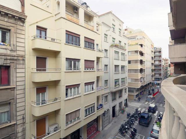 Delightful double bedroom in Sant Gervasi Galvany