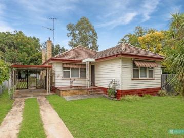 Delightful family home on a fabulous 607m2 block