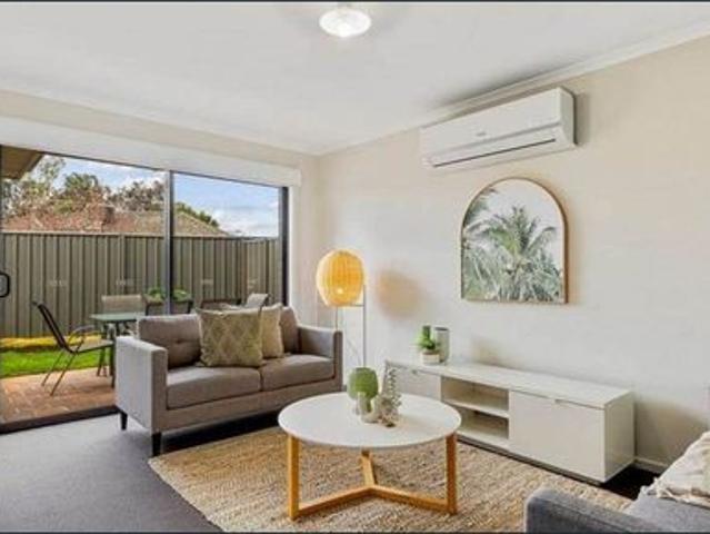 Delightful home in quiet cul de sac