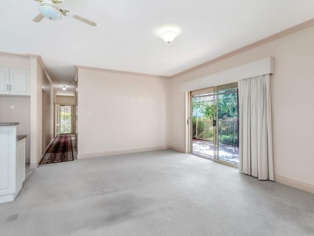 Delightful home located in the Gollan Circuit