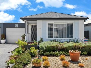 Avington Living Site 406