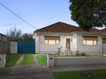 Delightful Renovated Home in One of Sunshine's Most Desirable Locations