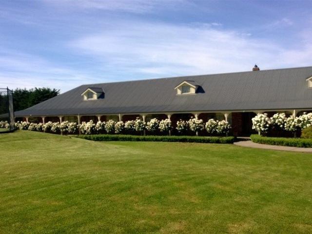 Delightful, well appointed accommodation set in a picturesque and quiet country estate see photos