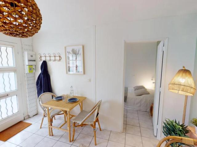 Delightful 1 bedroom apartment near the popular Jardin public