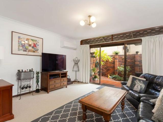 Delightful 2 bedroom townhouse situated in one of the best streets in the Eastern End of Adelaide