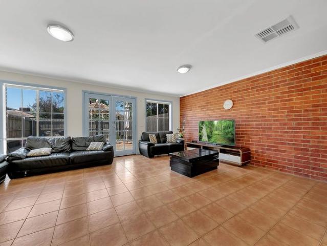 Delightful 2 Bedroom Home
